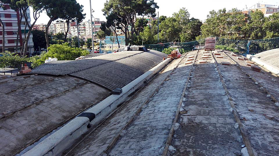 El PDeCAT reclama el desamiantatge d'edificis, la retirada de símbols franquistes i un millor bus urbà