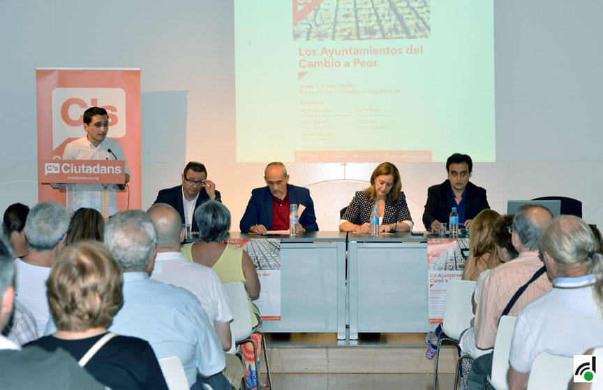 Ciutadans "desmunta" els dos anys de "governs municipals del canvi"