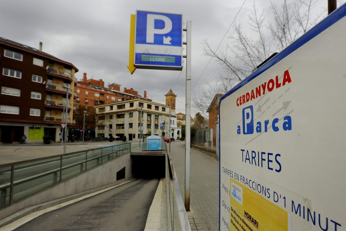 Cerdanyola Aparca reduirà capital, repartirà places i deute i passarà a dependre només de l’empresa municipal