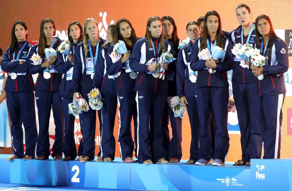 Cinc estudiants de la UAB, entre les subcampiones del món de waterpolo