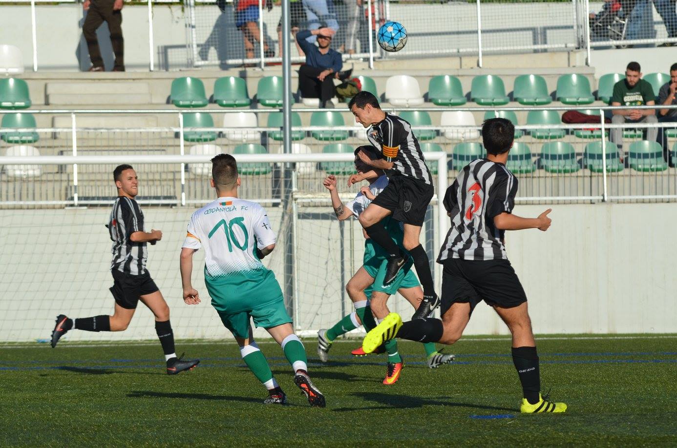 El Cerdanyola FC B buscarà  la segona victòria al Municipal de Les Fontetes