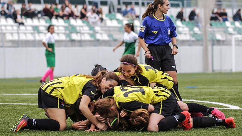 El Cerdanyola FC Femení cau amb claredat davant el Sant Pere Pescador (6-0)