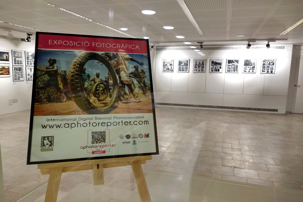L'Afocer mostra les millors fotografies de reportatge a l'exposició de l'A Photo Reporter