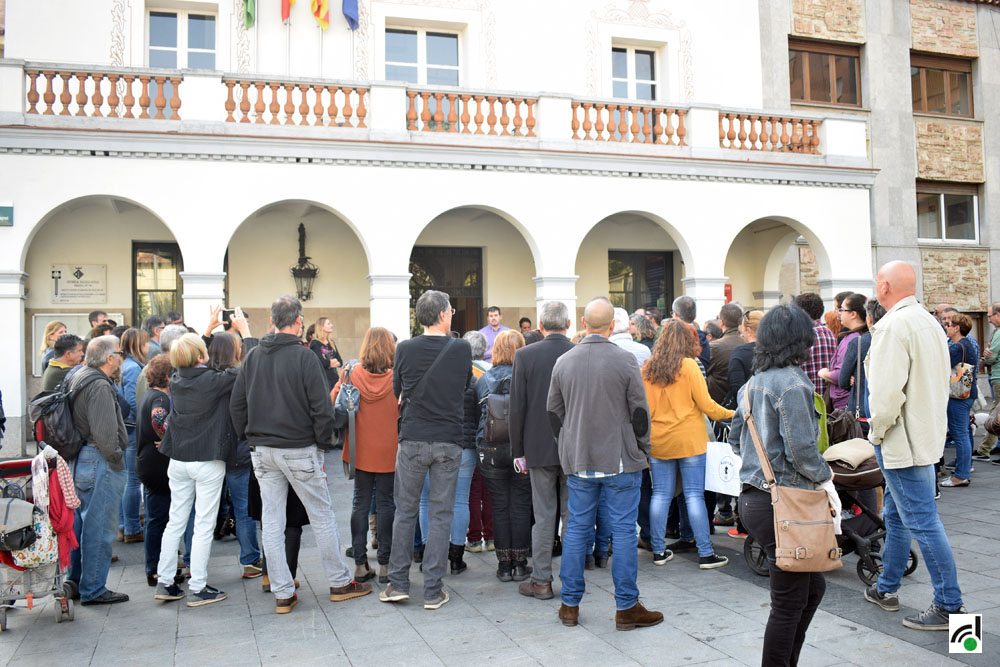 Nova concentració per les institucions catalanes i contra el 155
