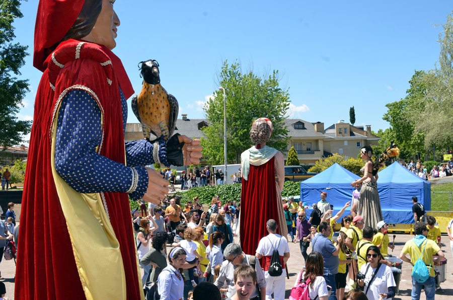Crida de la Colla de Gegants per trobar relleu generacional i assegurar la seva continuïtat