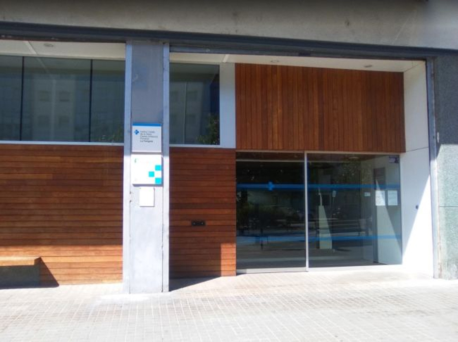 El PP demana una parada de bus urbà davant el CAP La Farigola