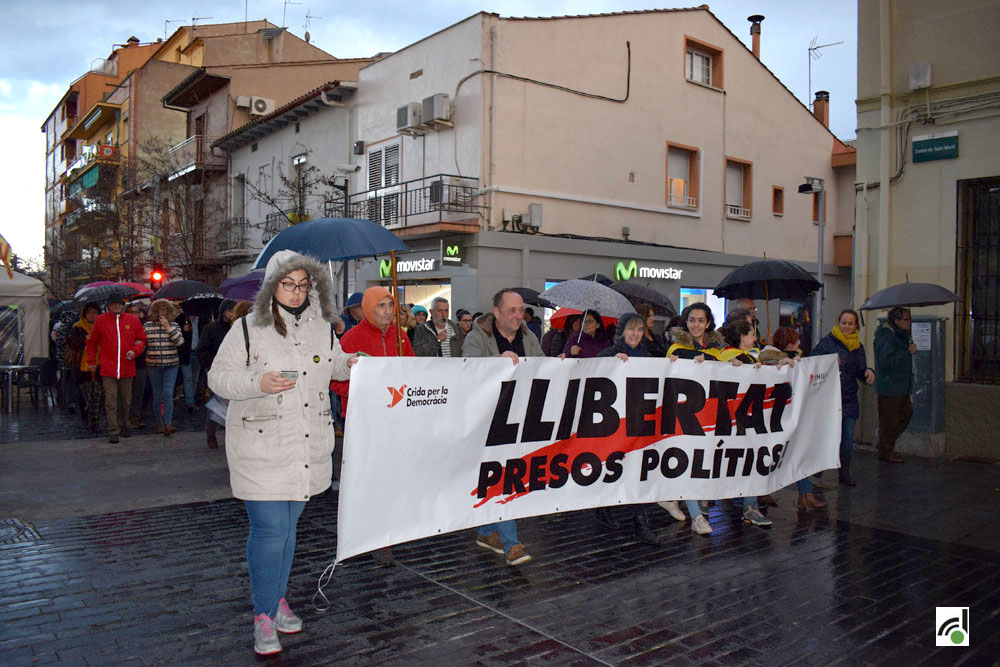 Centenars de manifestants reclamen la llibertat dels empresonats