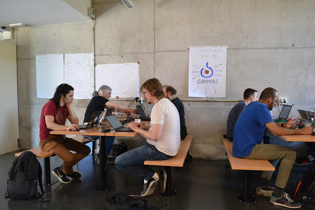 El multilingüisme, eix vertebrador de la Wikimedia Hackathon celebrada a la UAB