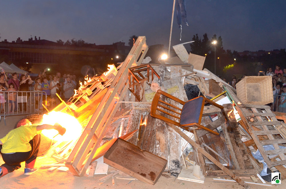 Torna el foc d'una nit màgica