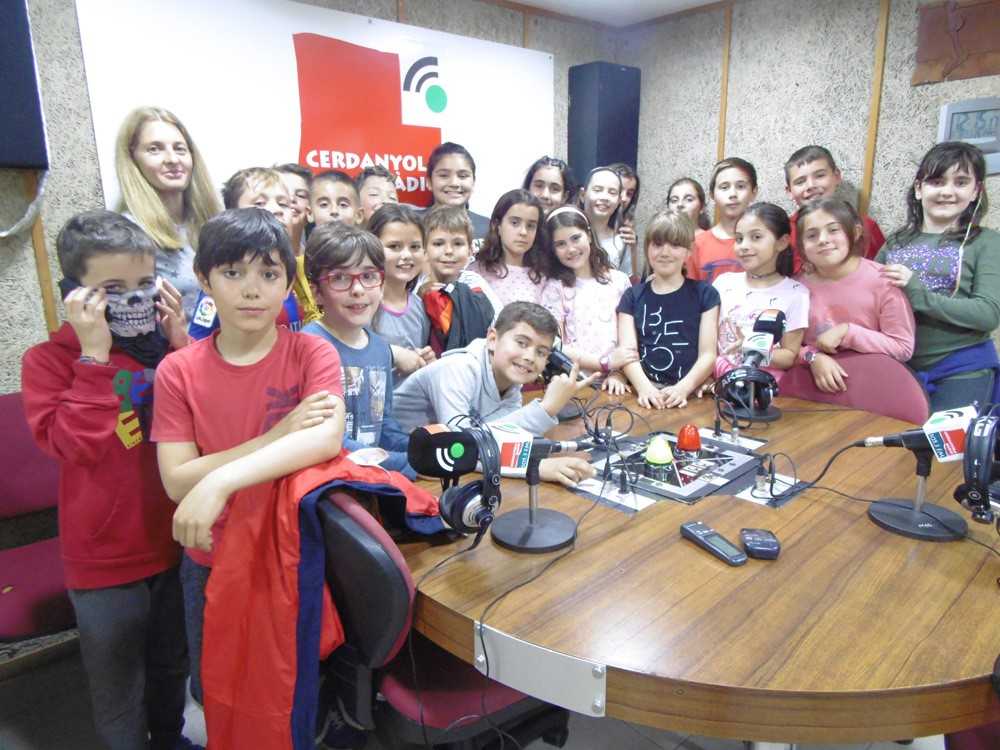 Comencen les emissions dels programes escolars enregistrats a Cerdanyola Ràdio