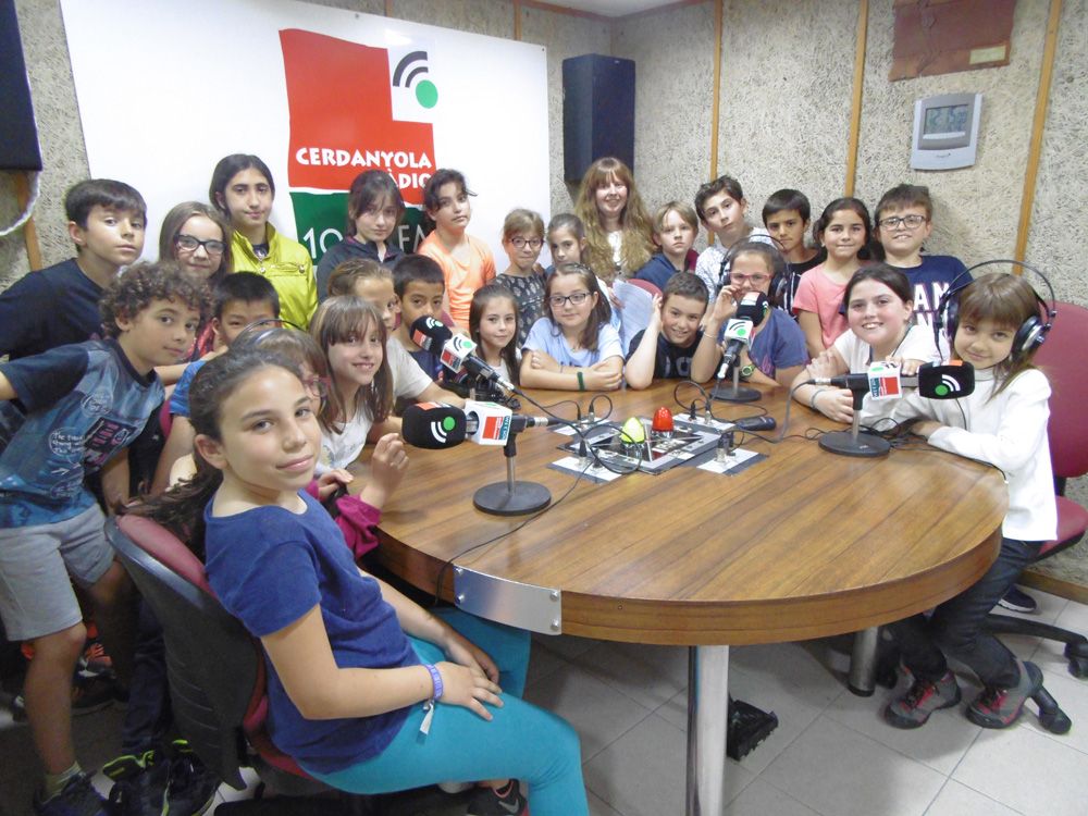 Programes escolars de Cerdanyola Ràdio. 4t B Escola Saltells