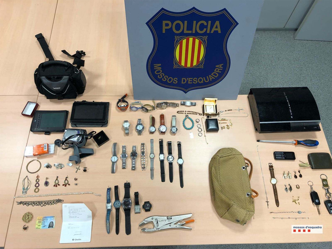 Detingut un grup de lladres que havia robat dues vegades al mateix immoble de Bellaterra