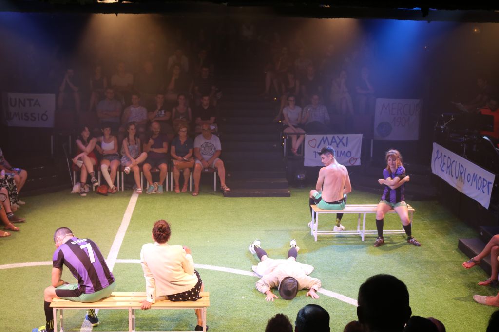 El futbol és així (de gai), amb música de Gerard Sesé, en cartell tot el mes al Teatre Gaudí