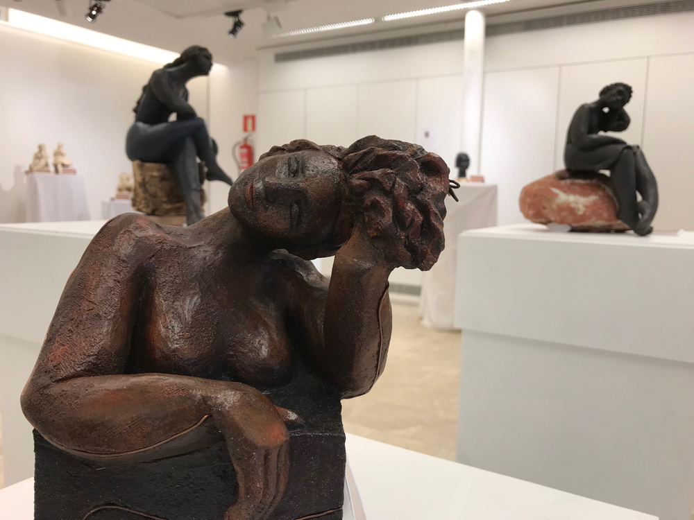 "Copsar emocions", una exposició intimista de la cerdanyolenca Carmen Campaña