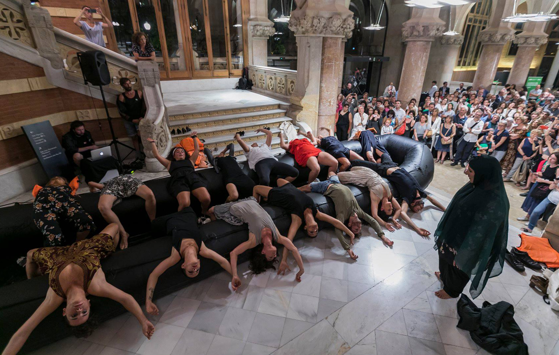 La UAB obre un curs dedicat als drets de les persones migrades amb l'exemple d'OpenArms