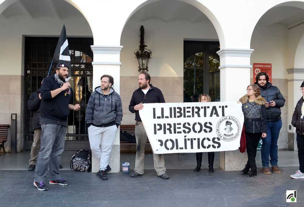 El fiscal demana presó per als CDR que es van encadenar al TSJC, entre ells el cerdanyolenc Jandi Velasco