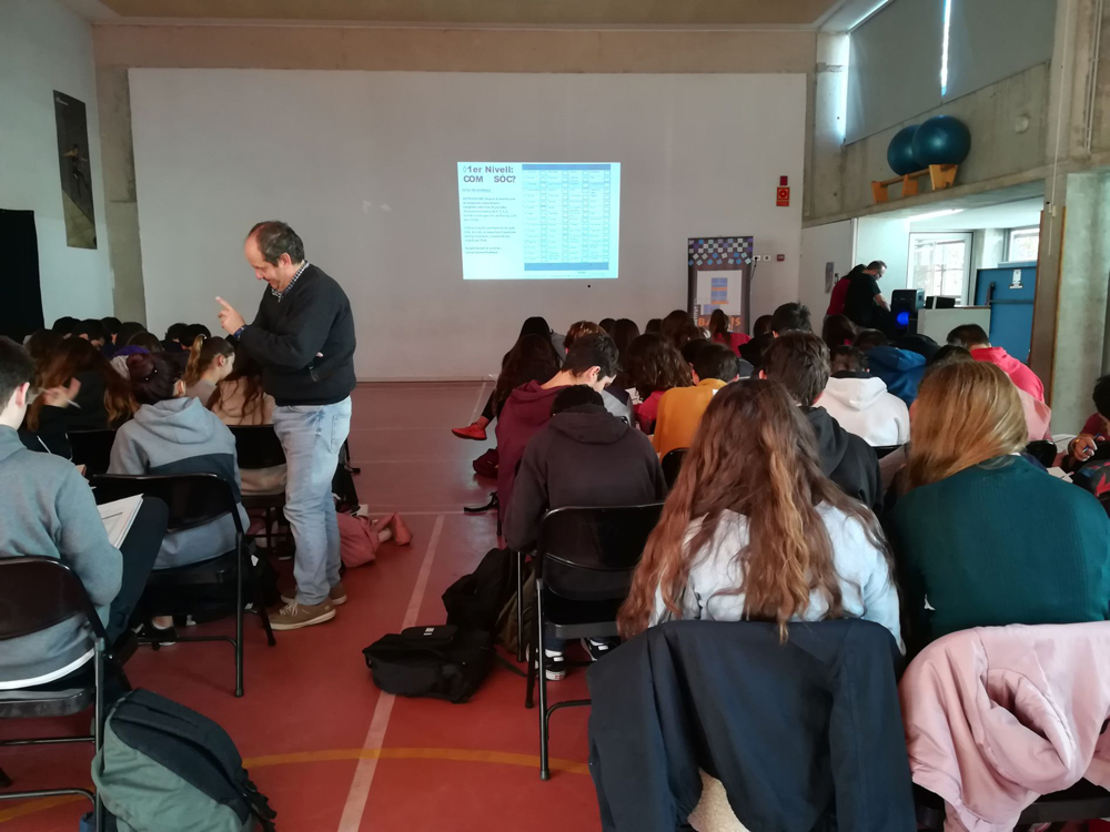 S'activa la segona edició de l'Orienta Cerdanyola amb xerrades als instituts de la ciutat