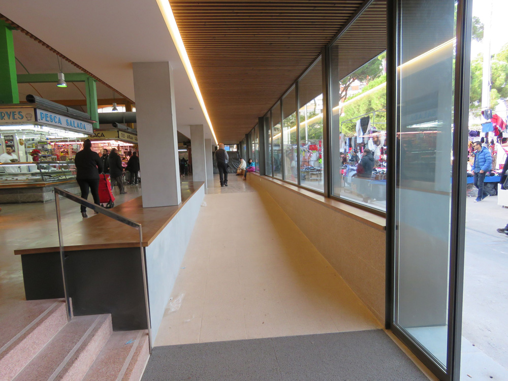 El Mercat Municipal de Les Fontetes s'obre al Pla de les Alzines