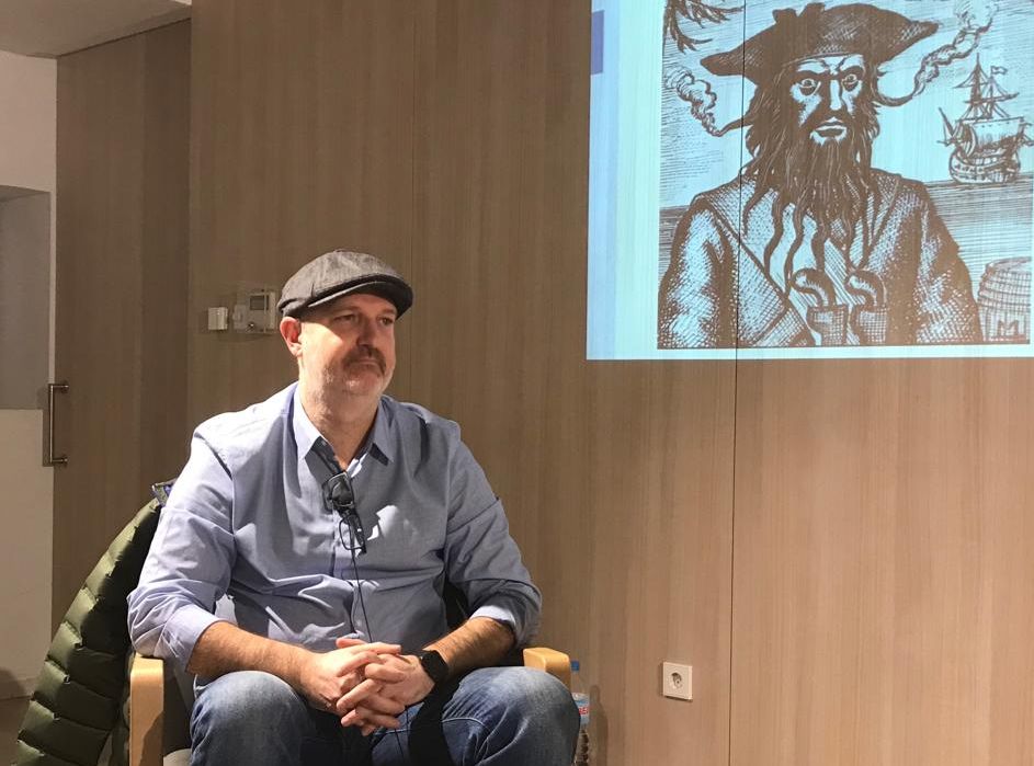 Aventures clàssiques de mar i pirateria per obrir el Cafè amb lletres 2019