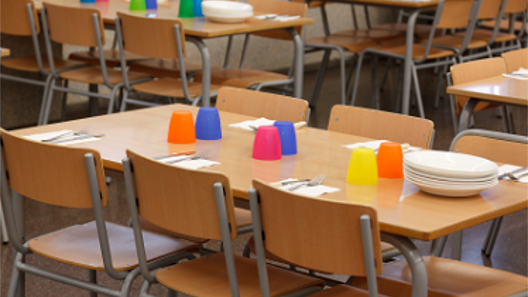 Oberta la convocatòria d'ajuts de menjador escolar del Consell Comarcal