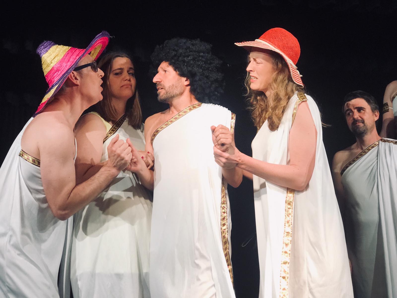 Un intercanvi cultural porta avui a l'Ateneu l'obra 'Dios' de la companyia Atabalat Teatre