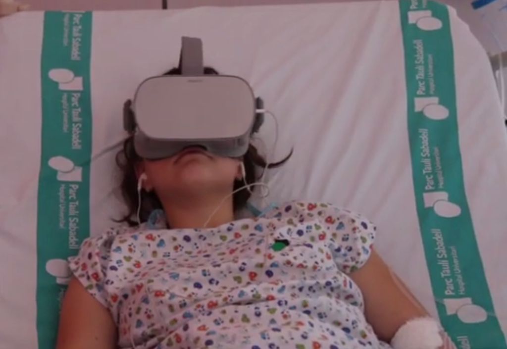 Realitat virtual per millorar l’estada hospitalària als pacients de cirurgia pediàtrica