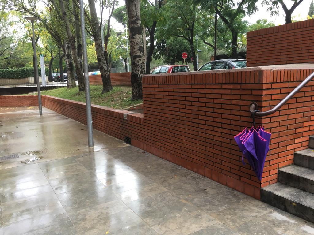 Remet el temporal que va fer tallar carreteres ahir a la nit