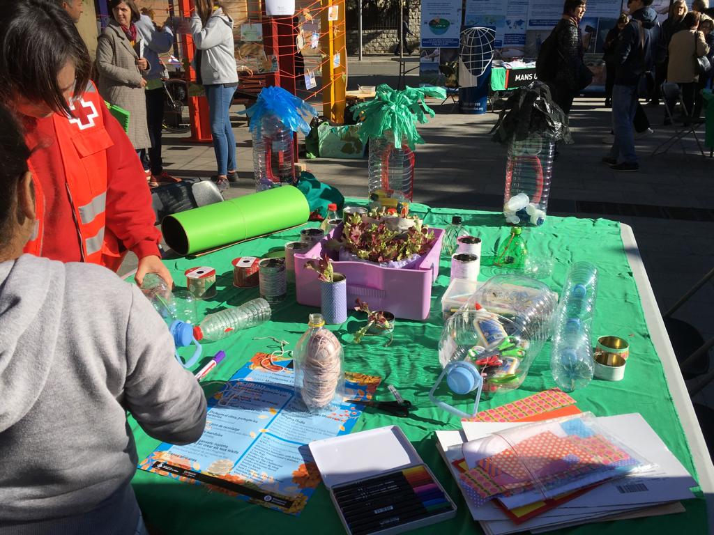 La construcció d'un món sostenible, eix de la VIII edició de la Tardor Solidària