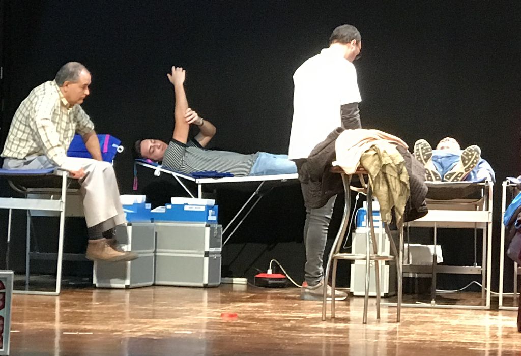 Un acte que salva vides, marató de donacions de sang a l'Ateneu