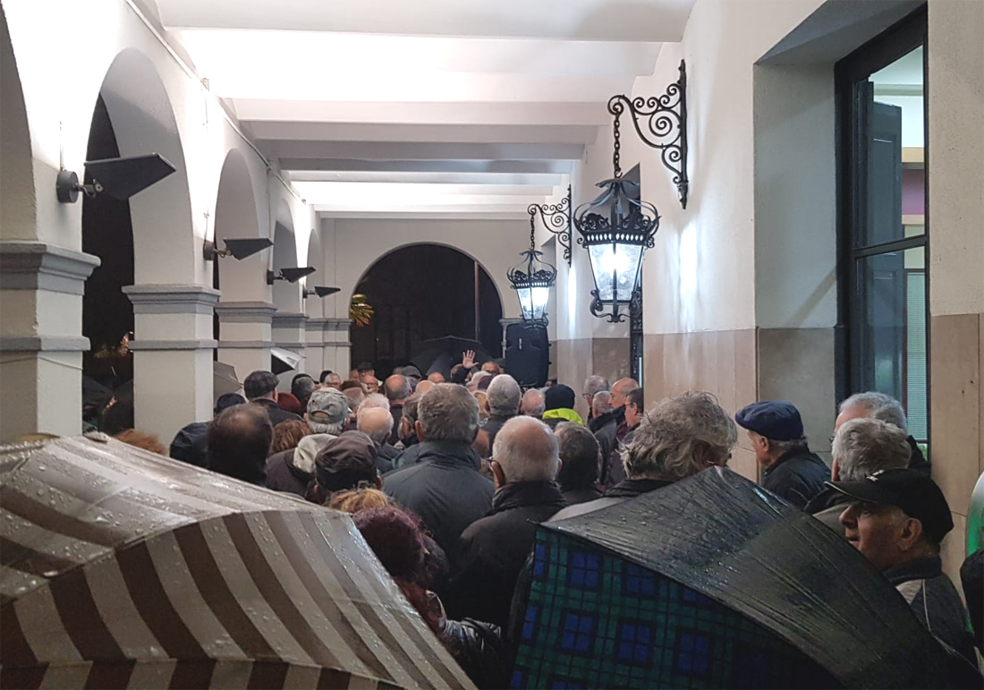 La Plataforma No Tribut AMB supera les 12.000 firmes de suport