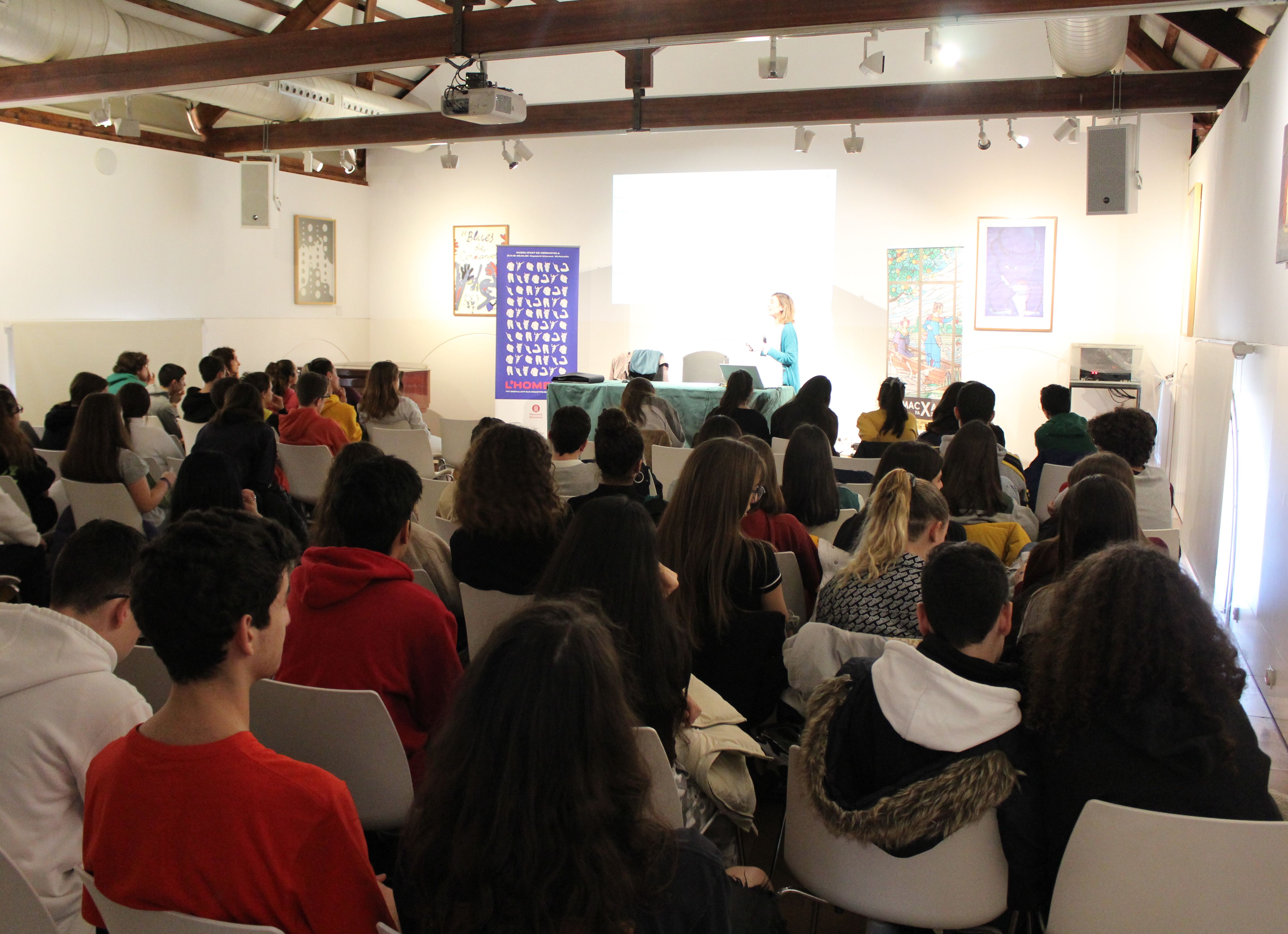 El jovent de Cerdanyola coneix a la Fira d'Orientació les ofertes educatives després de l'ESO