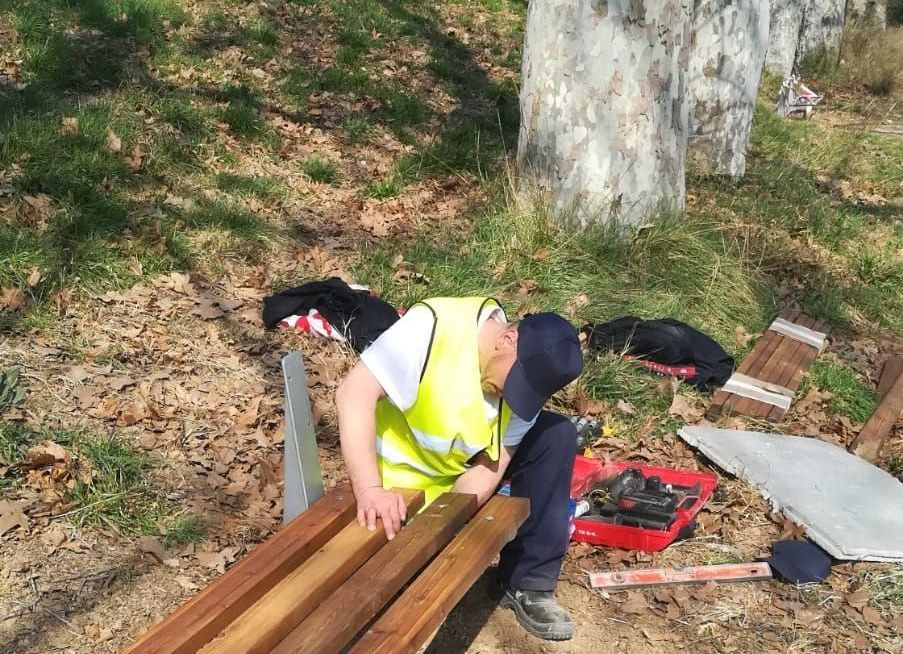 Un pla d'ocupació contracta 23 persones per realitzar diferents tasques de millora dels serveis i espais públics de la ciutat