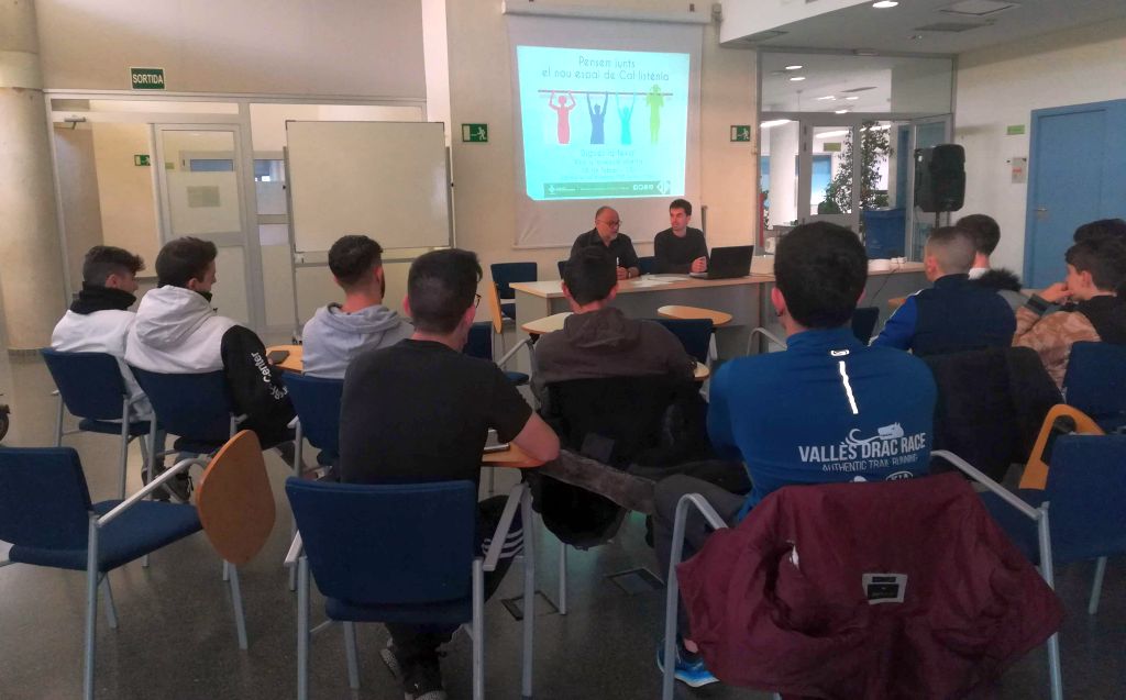 Pensant i dissenyant col·lectivament el nou espai de cal·listènia