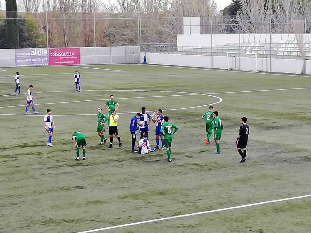 El Cerdanyola no pot amb el CD Ebro i cau a Fontetes