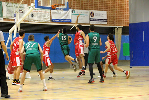 El CB Cerdanyola cau a Castellbisbal i perd la condició d'invicte